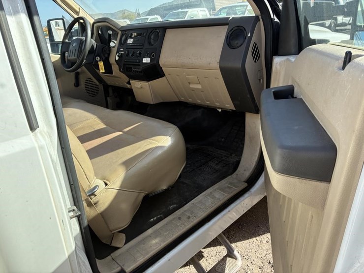 2008-ford-f350-image-10