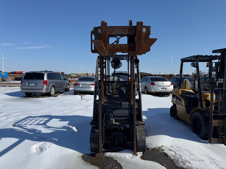 toyota-8fgcu25-image-2