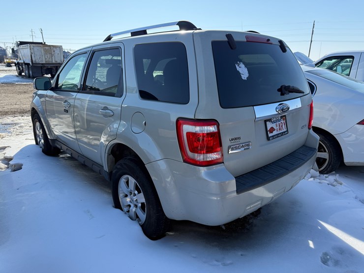 2009-ford-escape-image-4