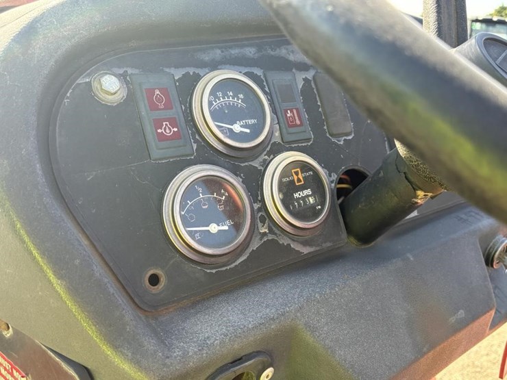 2006-ditch-witch-rt40-image-16