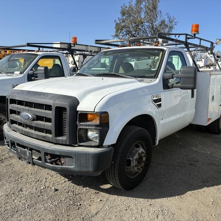 2008 FORD F350