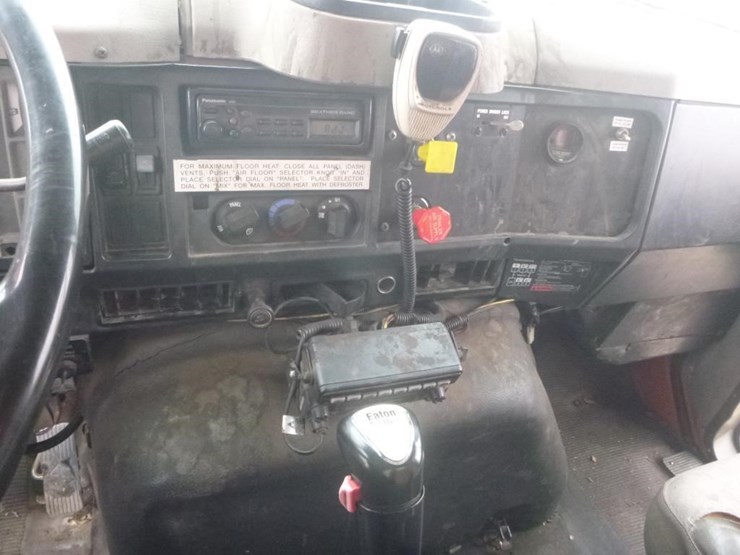 2001-international-2574-image-12