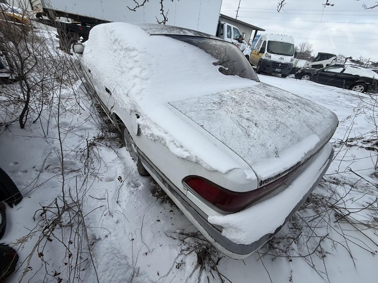 1992-mercuary-grand-marquis-image-2