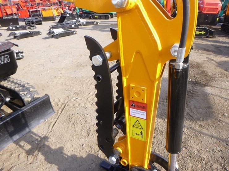 vicsec-vc16p-hydraulic-excavator-image-12