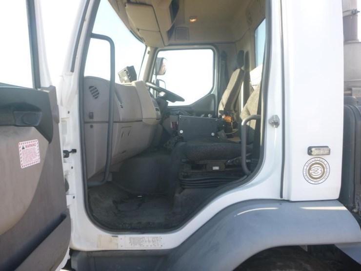 2016-tymco-600-image-14