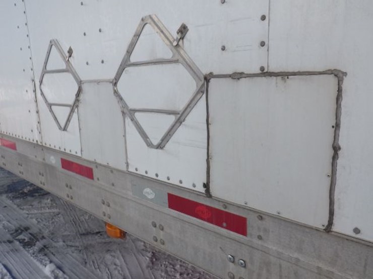 2017-utility-4000d-x-image-27