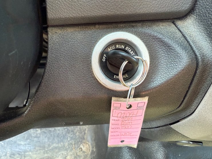 2019-dodge-1500-image-43