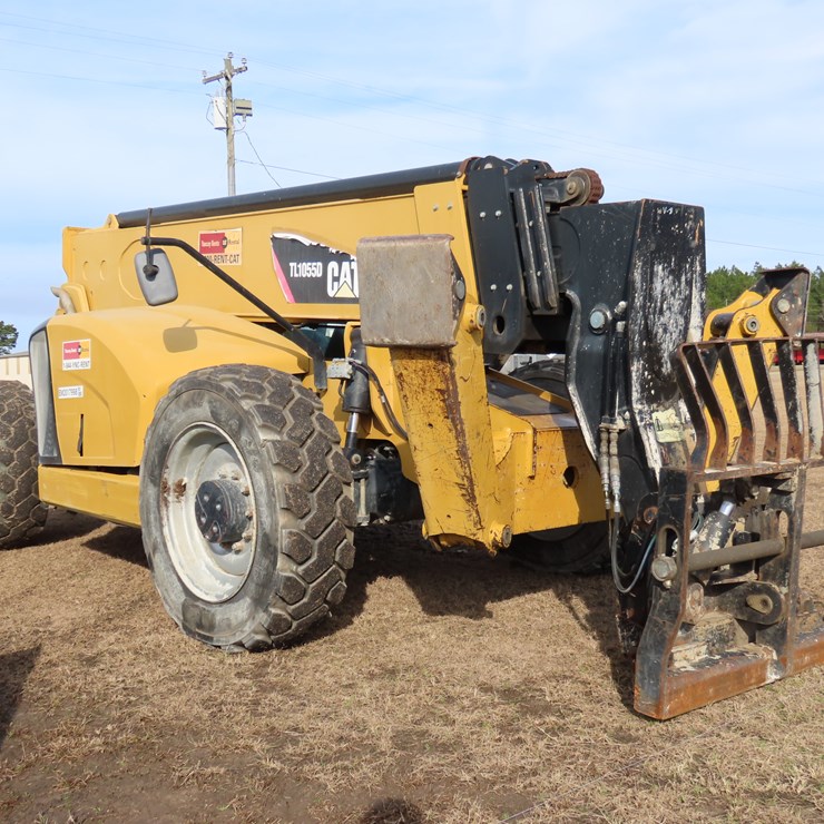 2017 CATERPILLAR TL1055D