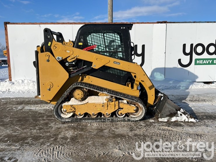 2023-caterpillar-259d3-image-7