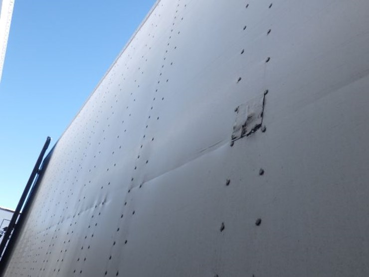 2018-utility-4000d-x-image-9