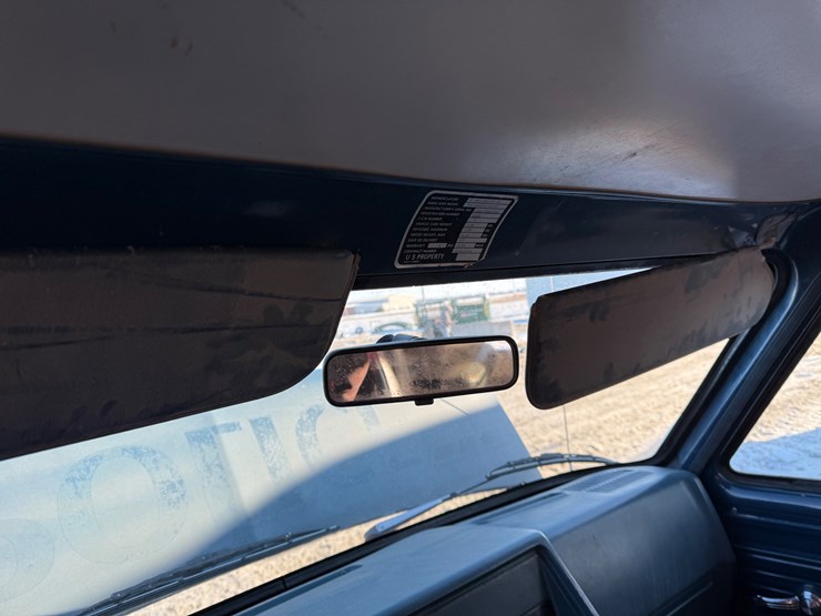 1991-chevrolet-c30-image-23