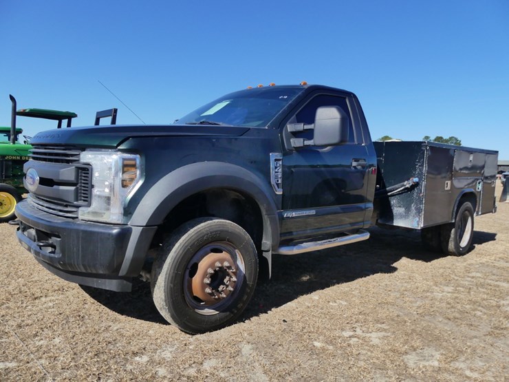 2019-ford-f450-xl-image-1