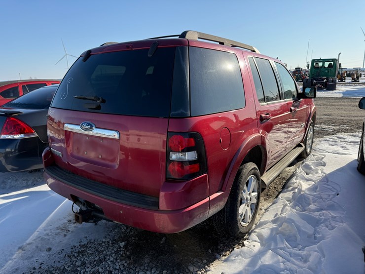 2008-ford-explorer-image-3