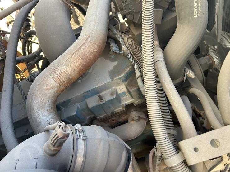 2001-international-4700-image-46