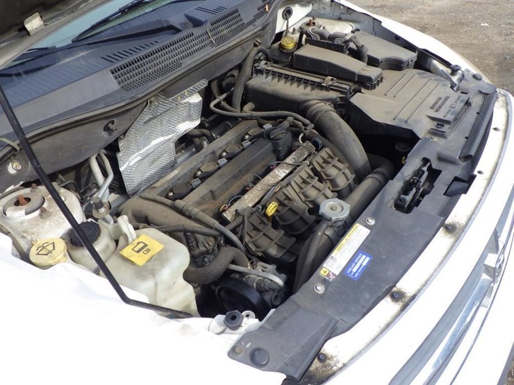 2009-dodge-caliber-image-11