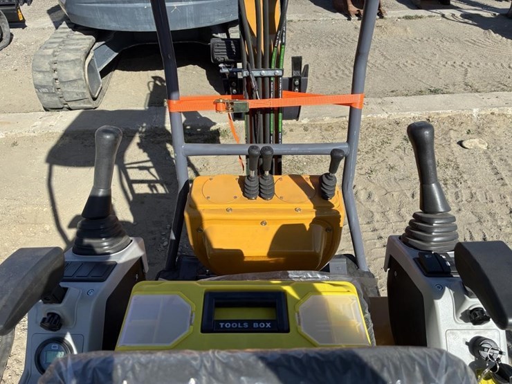 2025-cfg-industry-mx12rx-image-12