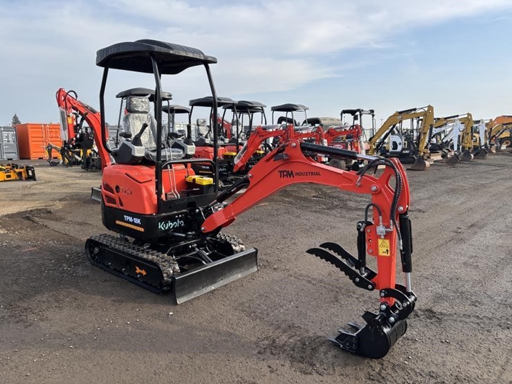 2025-tpm-18k-hydraulic-excavator-image-2