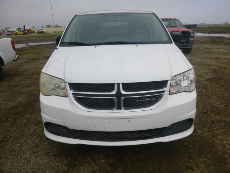 2014-dodge-grand-caravan-image-6