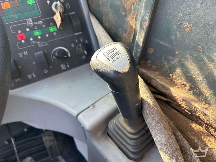 2004-gradall-xl3100-image-26