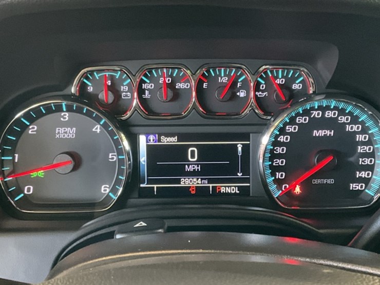 2020-chevrolet-tahoe-image-17