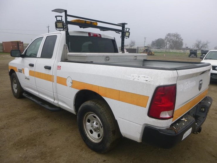 2016-dodge-1500-image-4