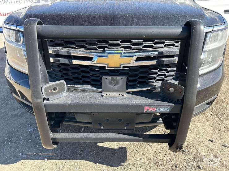 2019-chevrolet-tahoe-image-21