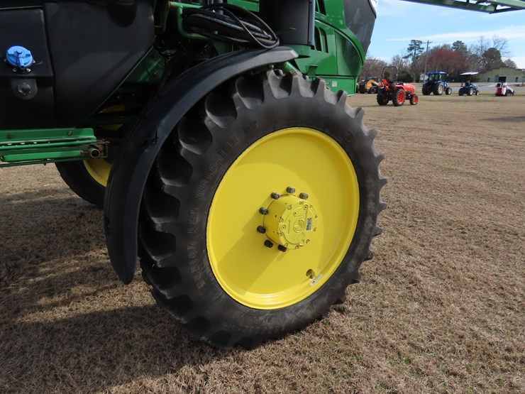 2022-john-deere-r4023-image-7