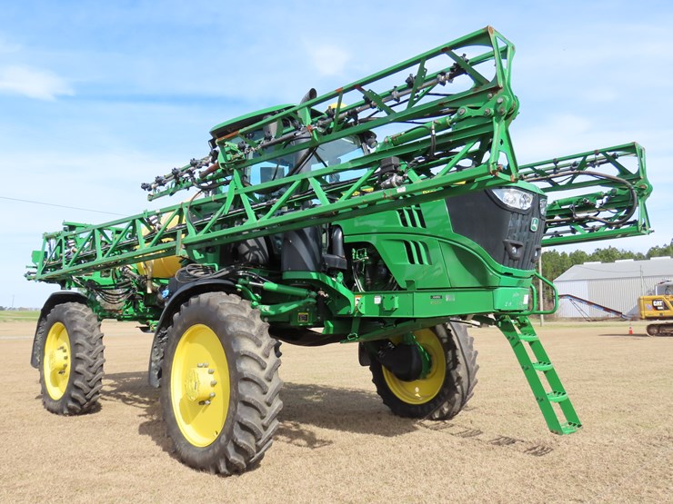 2022-john-deere-r4023-image-2