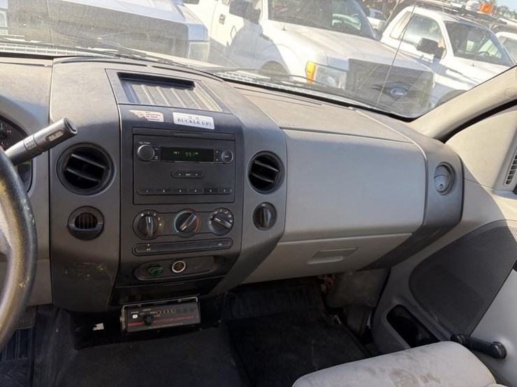 2005-ford-f150-image-14