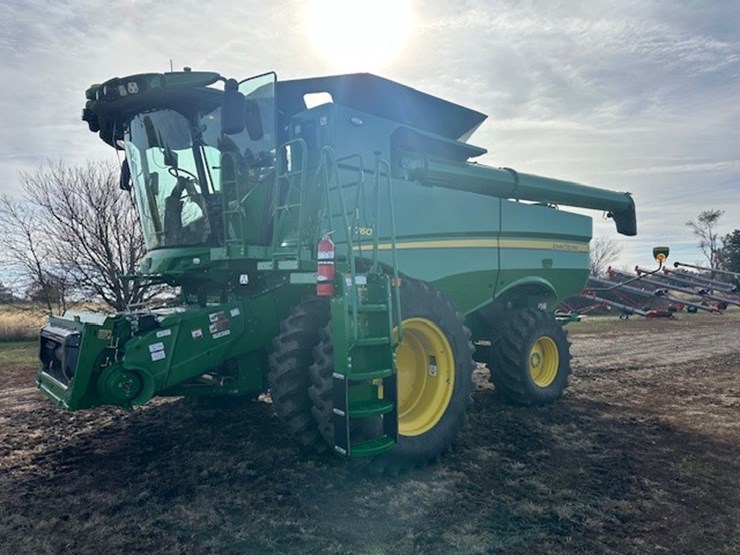 2024-john-deere-s760-image-1