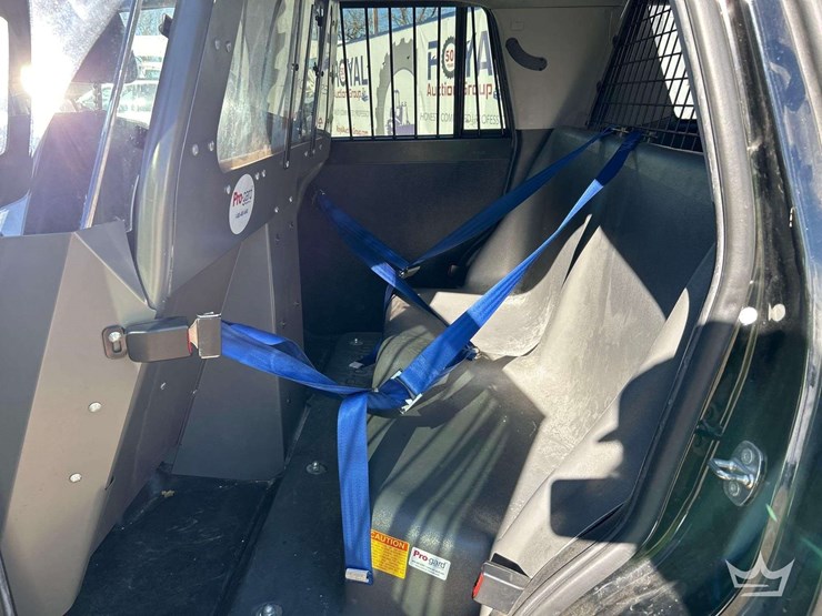 2019-chevrolet-tahoe-image-19