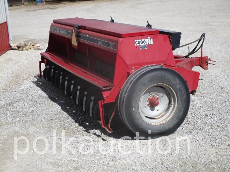 case-ih-5300-image-5