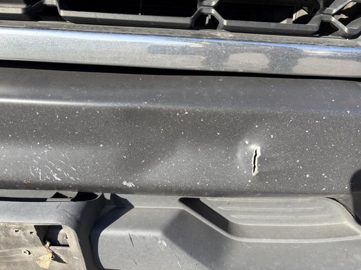 2018-chevrolet-silverado-1500-image-35