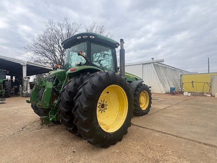 john-deere-8320r-image-3