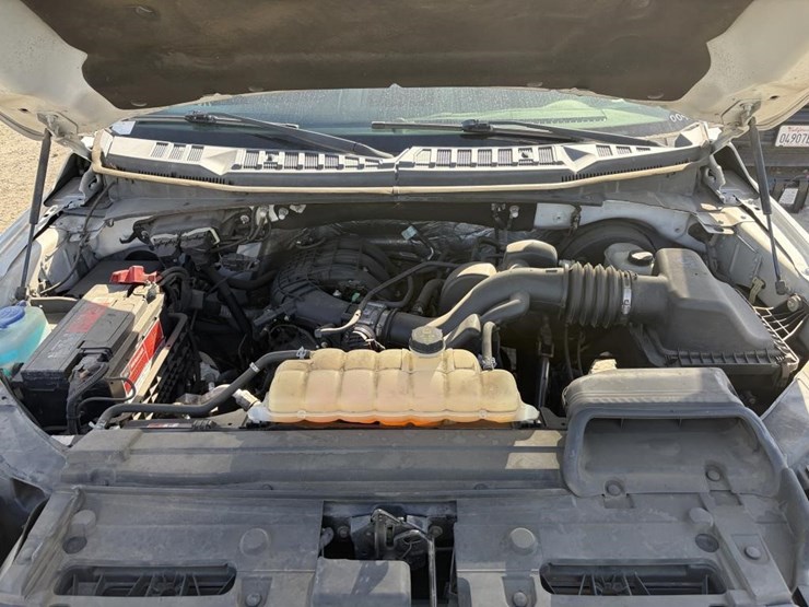 2015-ford-f150-image-17