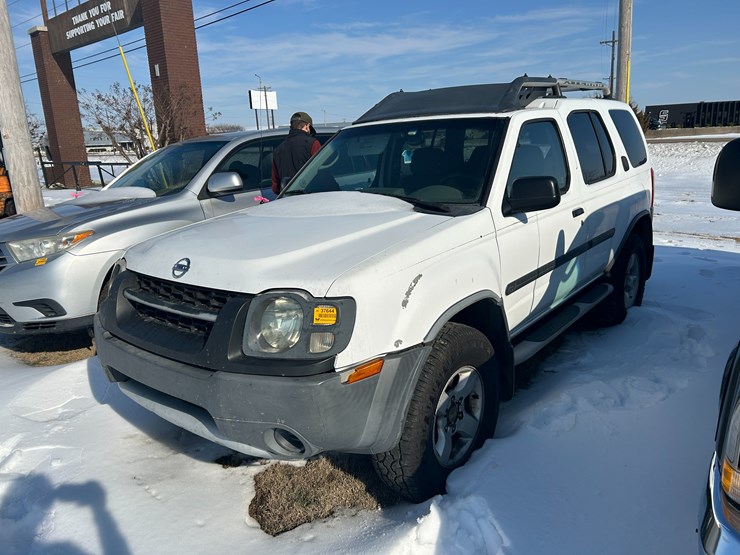 2004-nissan-xterra-image-1