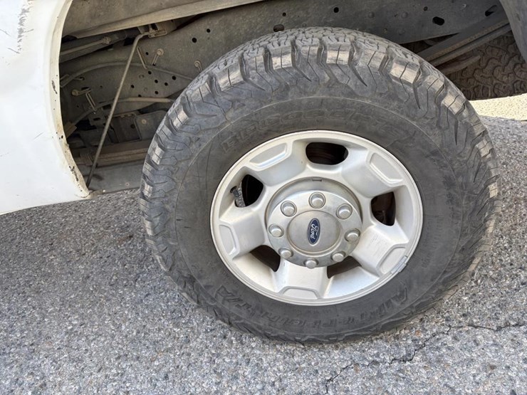 2011-ford-f250-sd-xlt-image-31