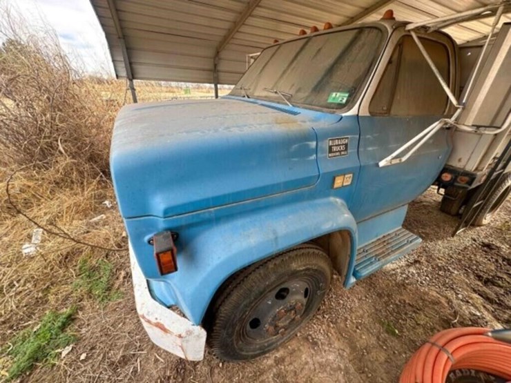 1982-chevrolet-c60-image-2