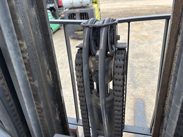 toyota-7fgu25-image-14