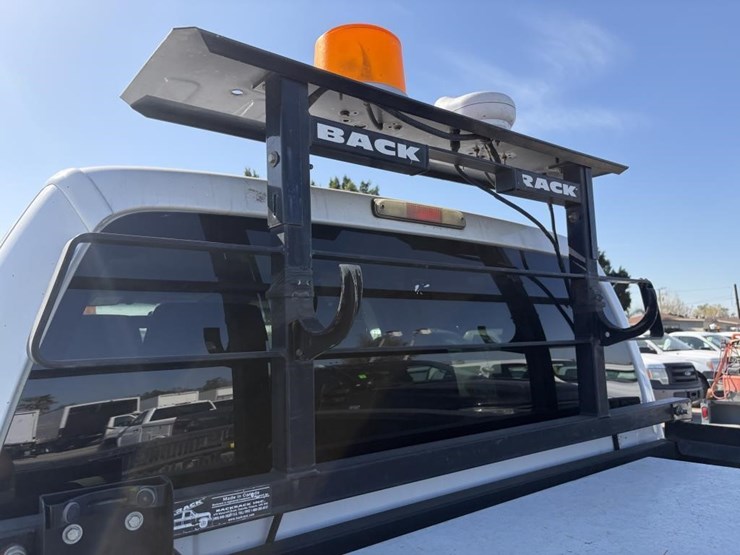 2011-ford-f250-image-30