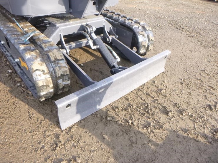 agt-mx12rx-hydraulic-excavator-image-16