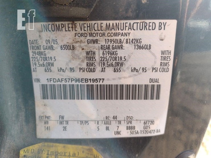 06-ford-f550-truck^title^-image-5