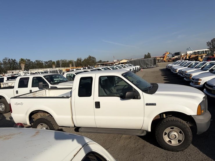 2005-ford-f250-image-8