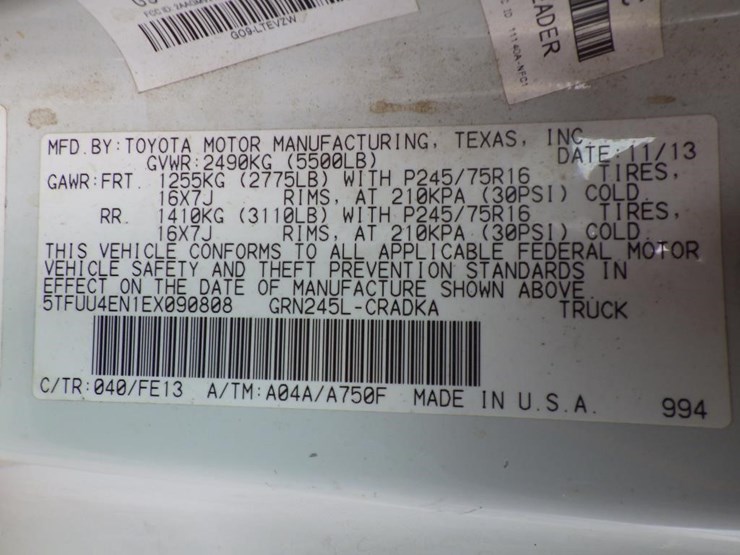 2014-toyota-tacoma-image-14