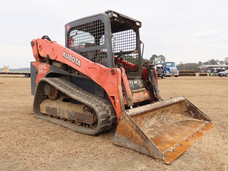 2019-kubota-svl95-2s-image-3