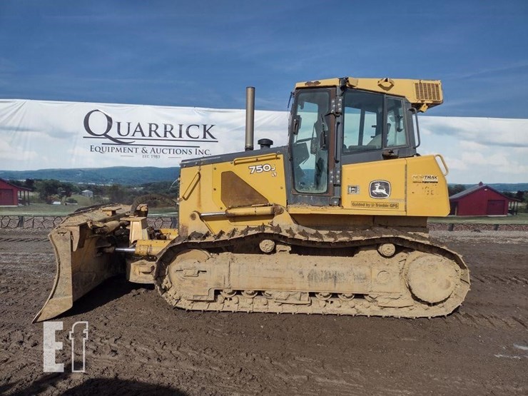 2008-deere-750j-image-1