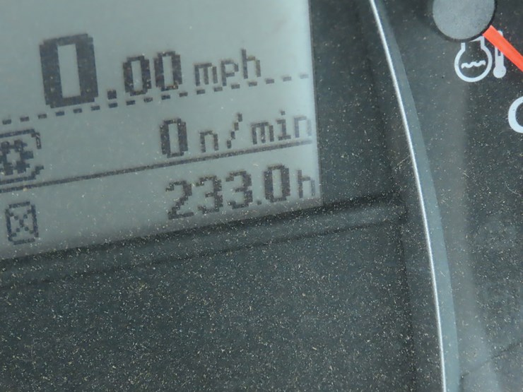 2022-kubota-m5-111-image-18