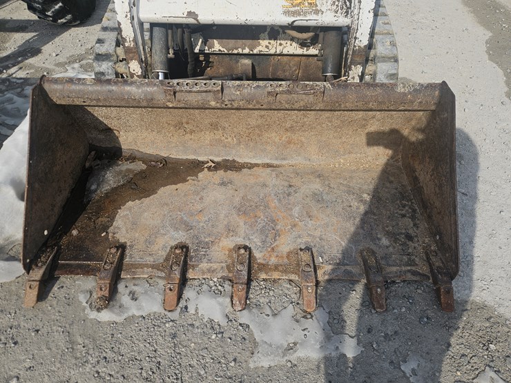 2003-bobcat-t190-image-3