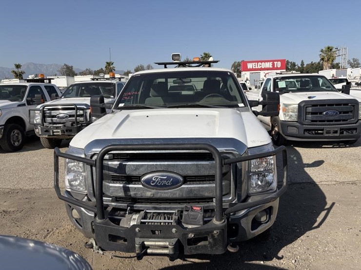 2011-ford-f250-sd-xlt-image-5