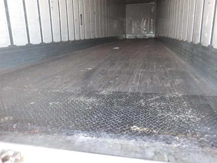 2017-utility-4000d-x-image-18